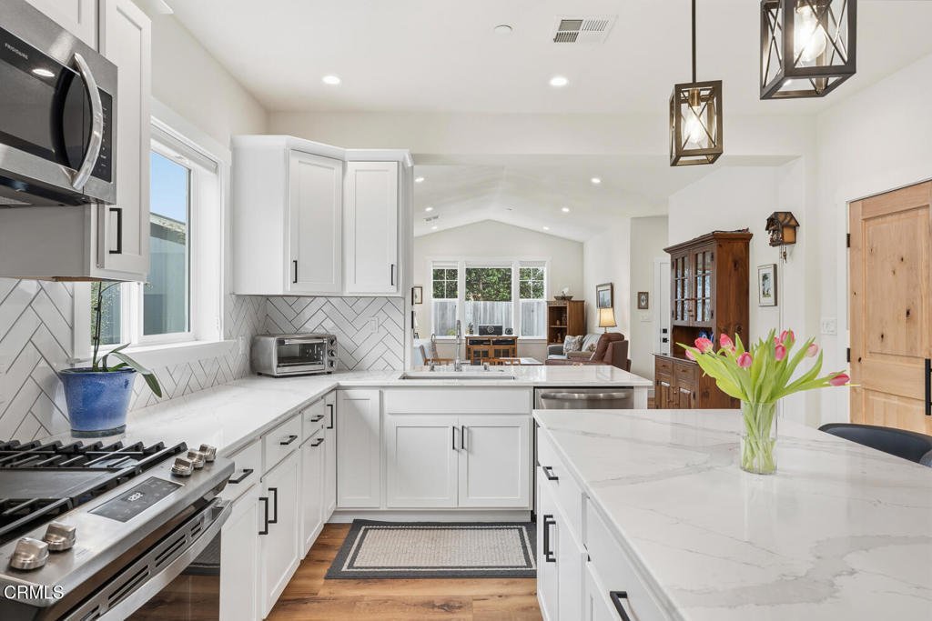 House in Fort Bragg, California, United States 2 - 18076621