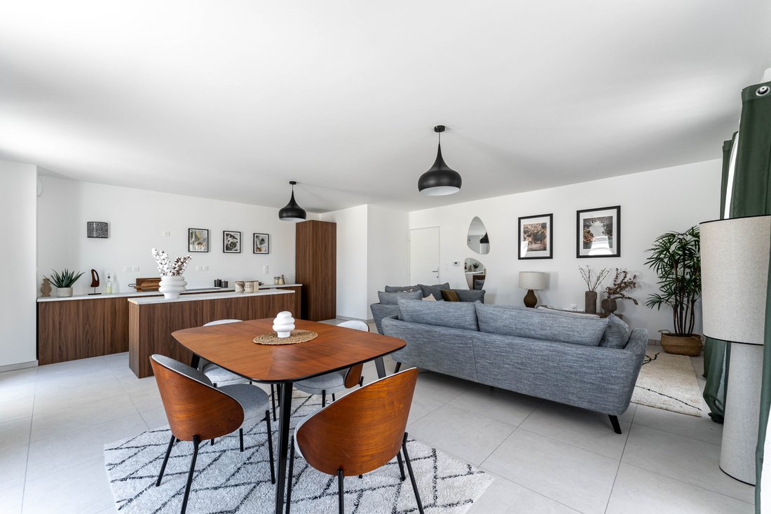 Apartment in Francheville le Haut-Bruissin, Francheville, France 2 - 18075426