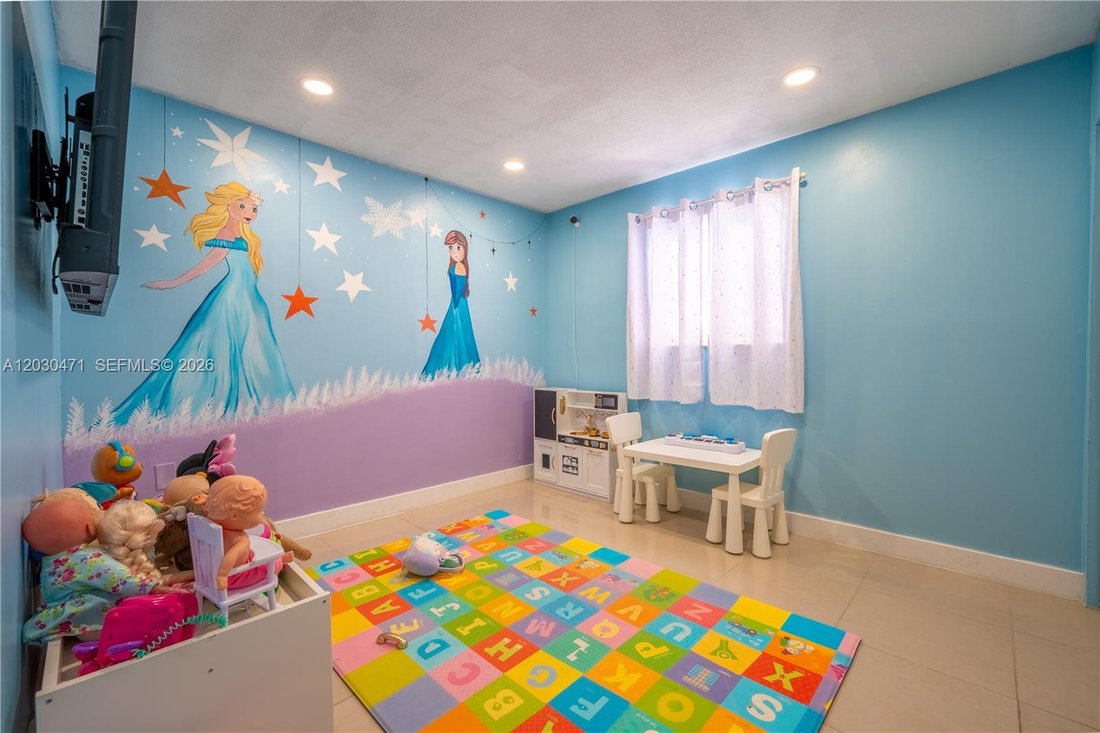 House in Miami, Florida, United States 5 - 18074986
