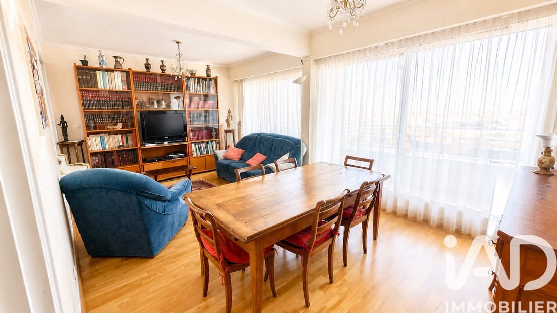 Apartment in Hôtel de Ville, Courbevoie, France 4 - 18076823