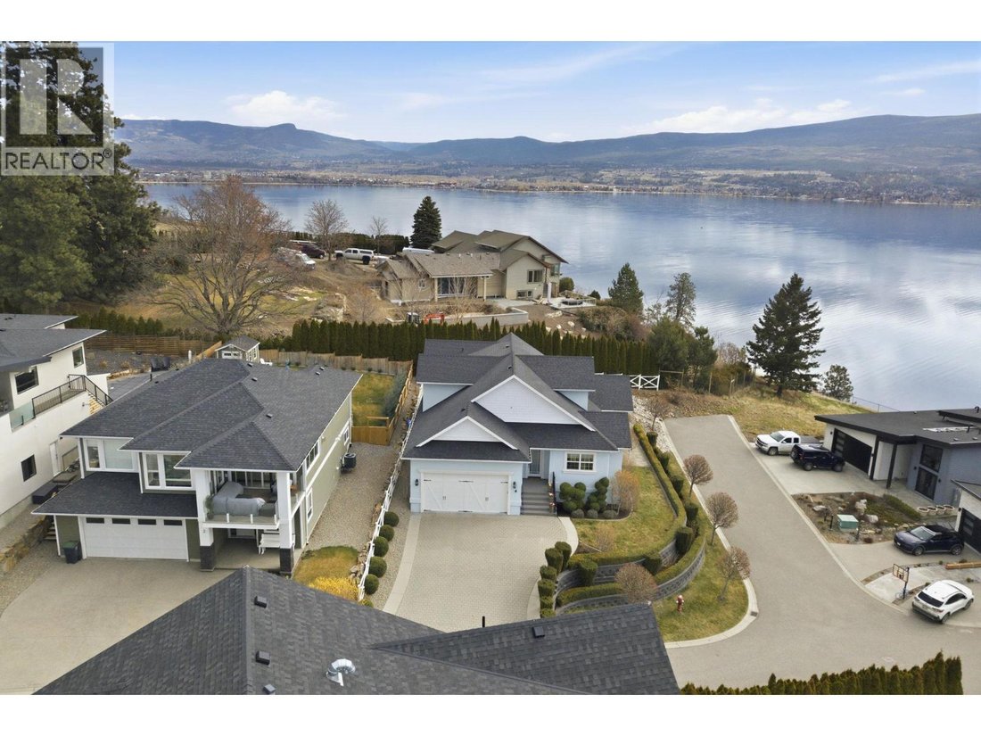 House in West Kelowna, British Columbia, Canada 5 - 18074127