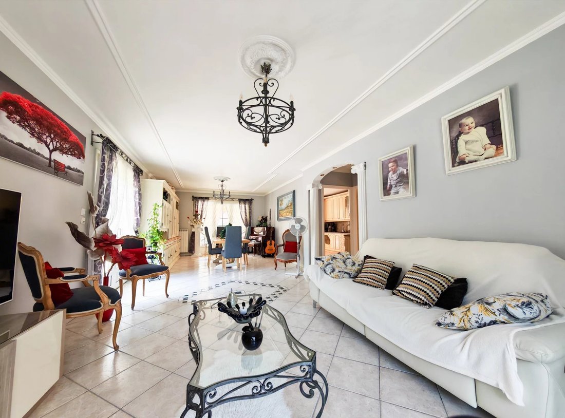 House in Marina, Villeneuve-Loubet, France 5 - 18072986