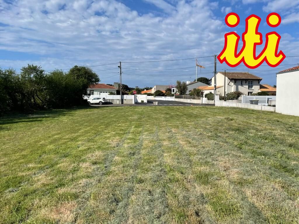 Land in Les Sables-d'Olonne, Pays de la Loire, France 1 - 18077999