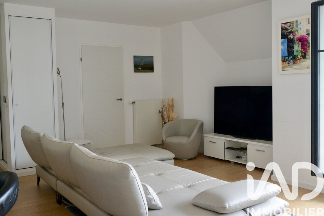 Apartment in Brossolette-Vieux Bourg-Malraux, Châtillon, France 3 - 18076523