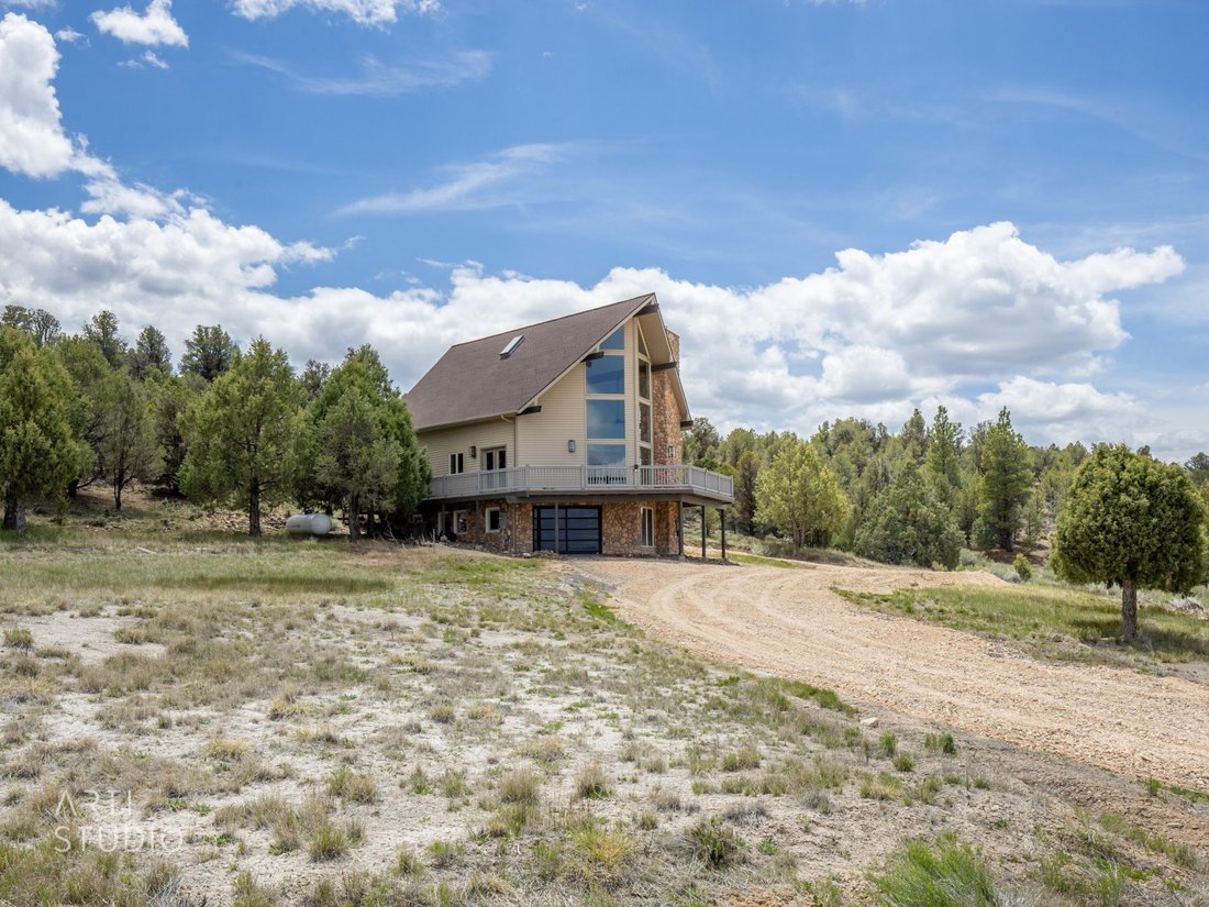 House in Hatch, Utah, United States 4 - 18071121
