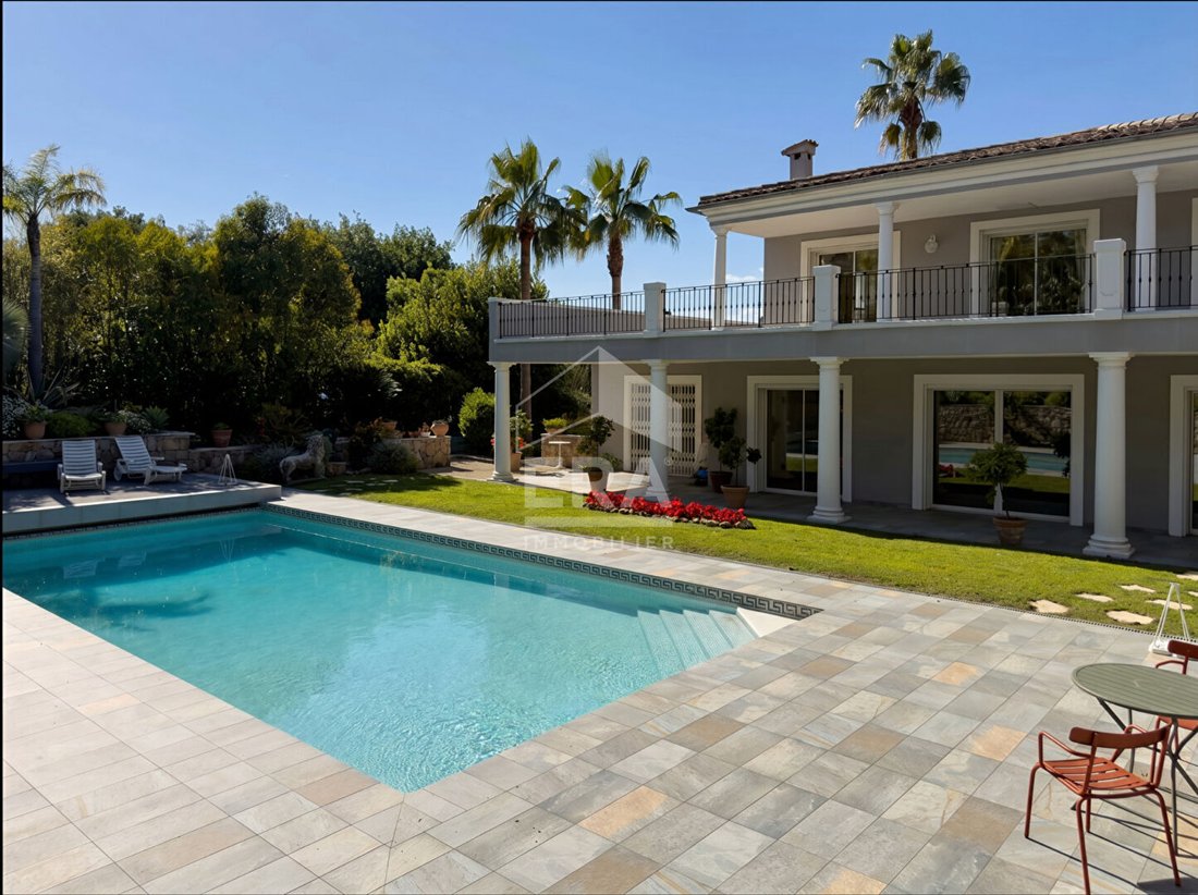 Villa in Mougins, Provence-Alpes-Côte d'Azur, France 2 - 18077148