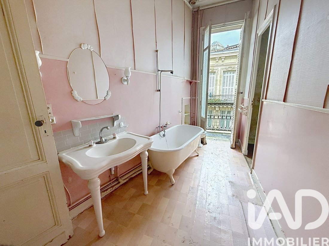 House in Capucins-Saint Michel-Nansouty-Saint Genès, Bordeaux, France 5 - 18076908