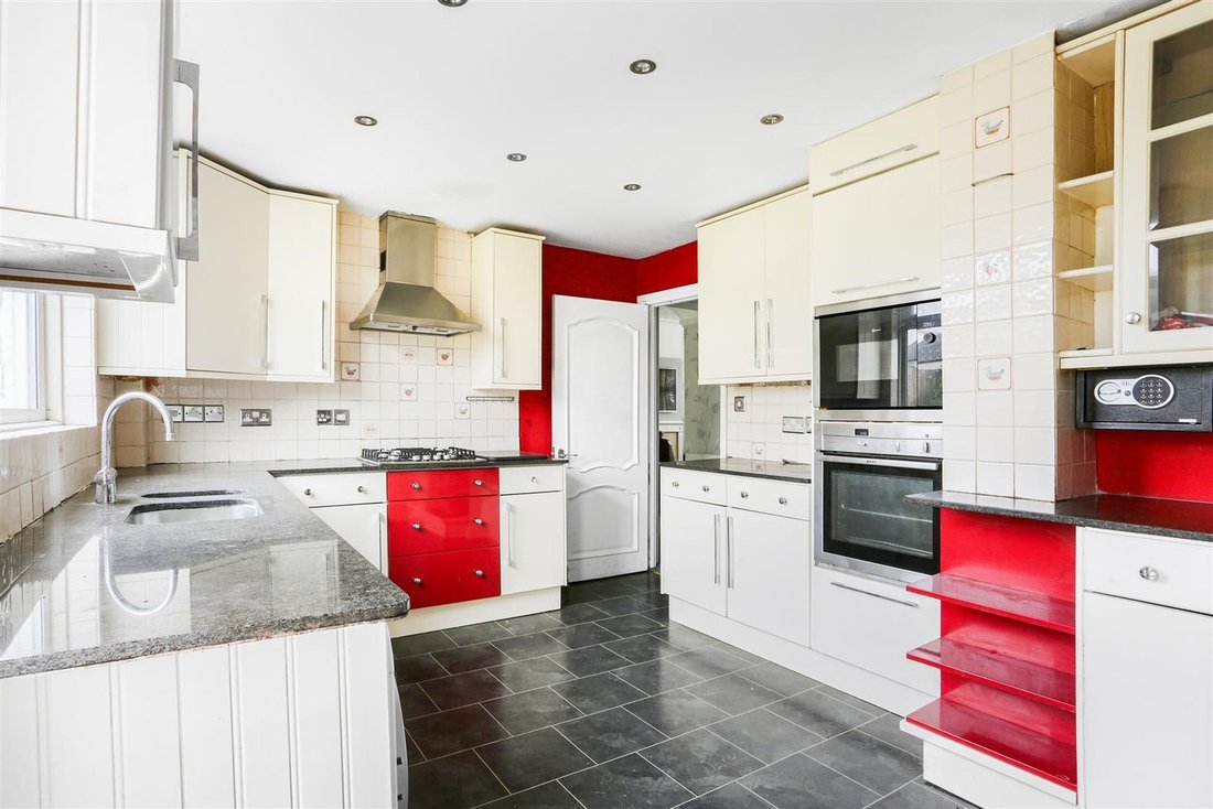 Haus in Morden, Merton, England 4 - 18071569