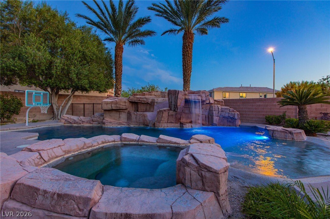 House in North Las Vegas, Nevada, United States 5 - 18074782