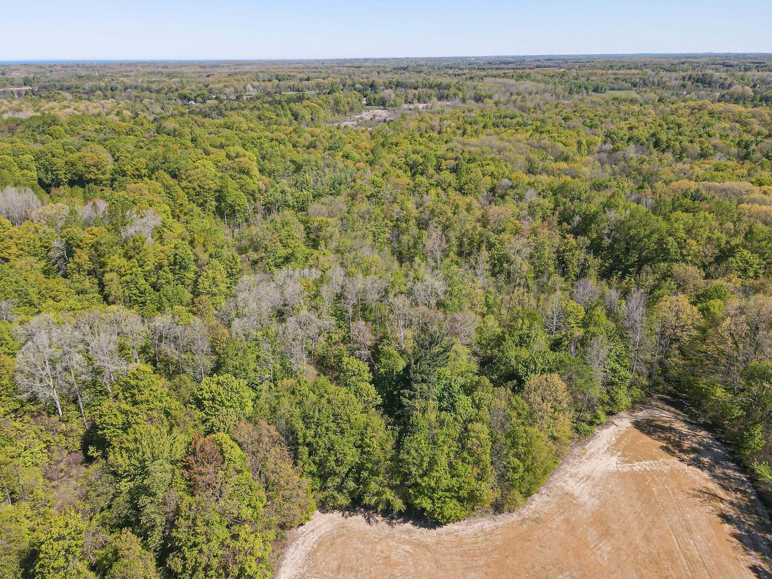 Land in South Haven, Michigan, United States 5 - 18073238