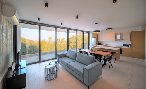 Apartment in Paphos, Paphos, Cyprus 1