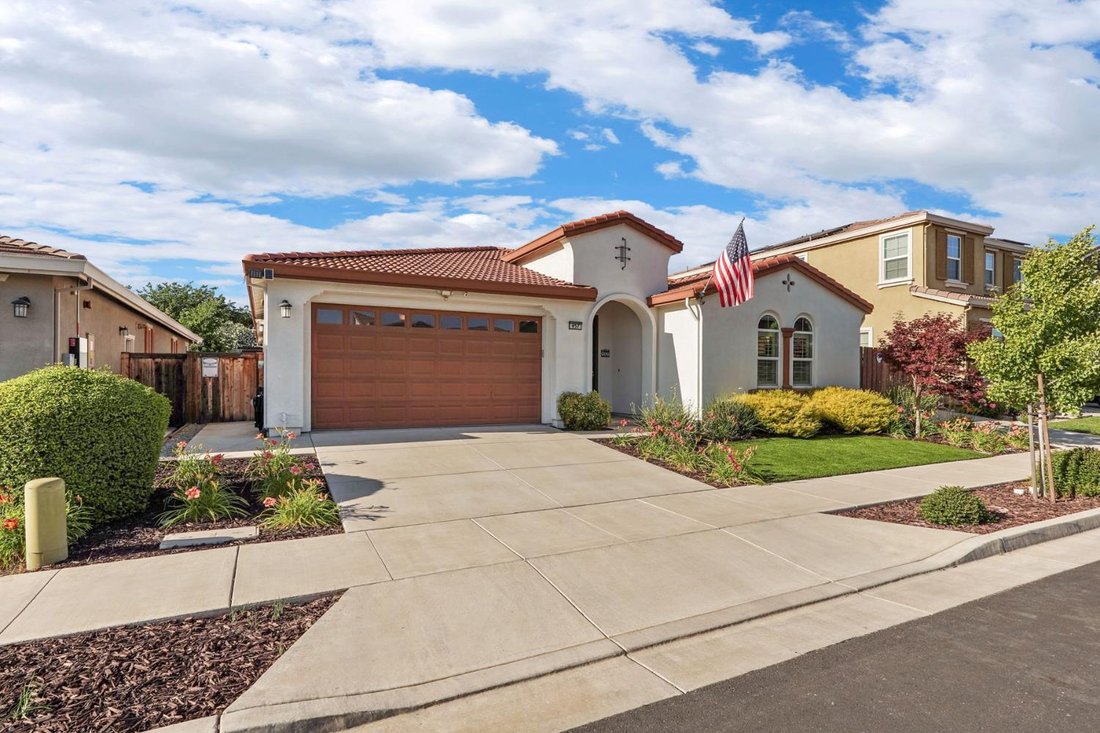 House in Tracy, California, United States 4 - 18075981