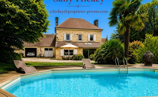 Villa in Locqueltas, Brittany, France 1