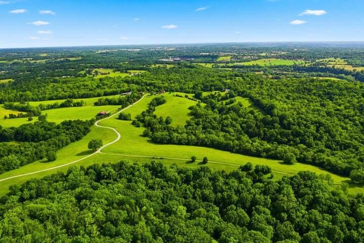 Farm Ranch in Frankfort, Kentucky, United States 3 - 18072664