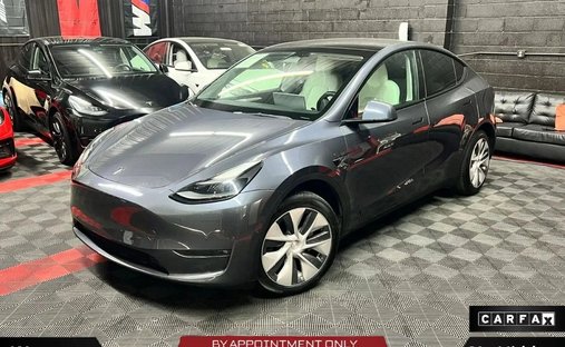 2022 Tesla Model Y Long Range Sport Utility 4D in Costa mesa, CA, United States 1