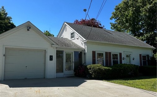 House in Smithfield, Rhode Island, United States 1