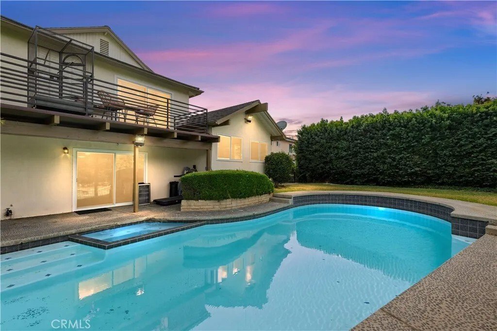 Condo in Lakewood, California, United States 3 - 16528511