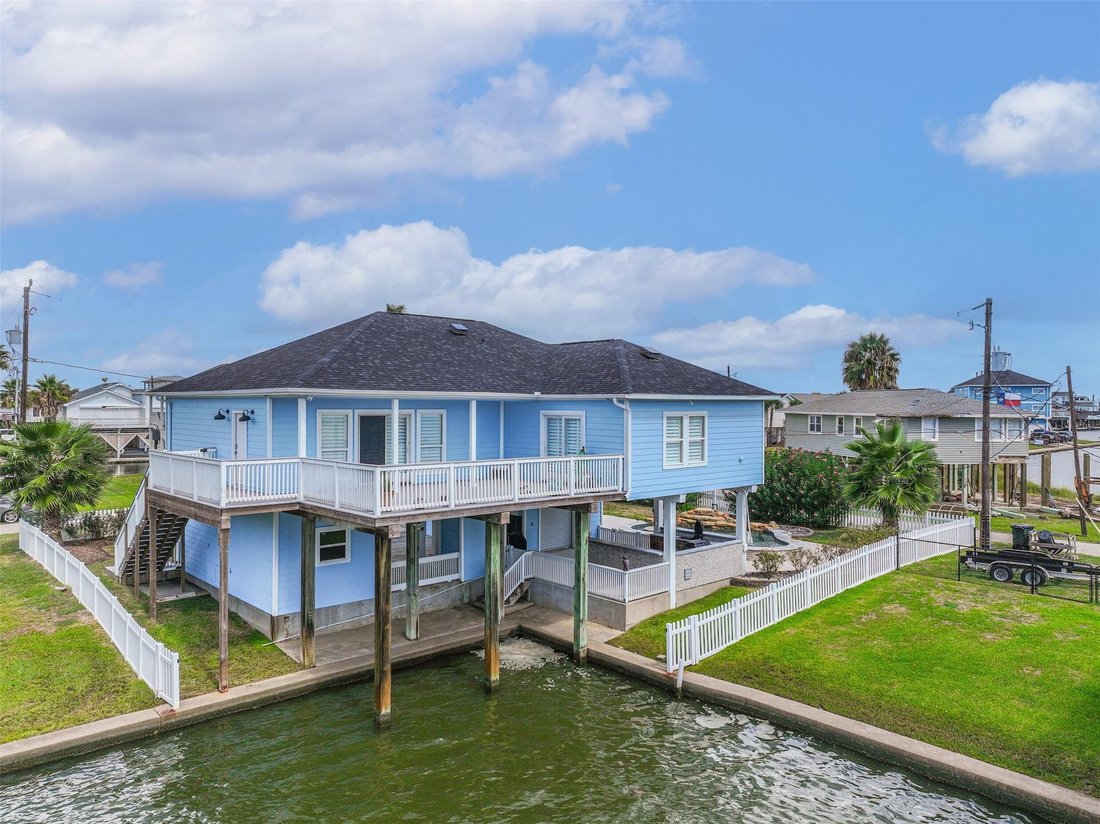 House in Galveston, Texas, United States 2 - 18072612