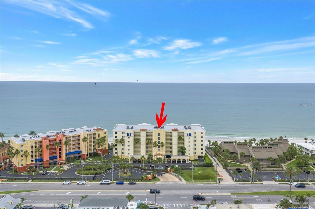 Condo in Madeira Beach, Florida, United States 1 - 18075381