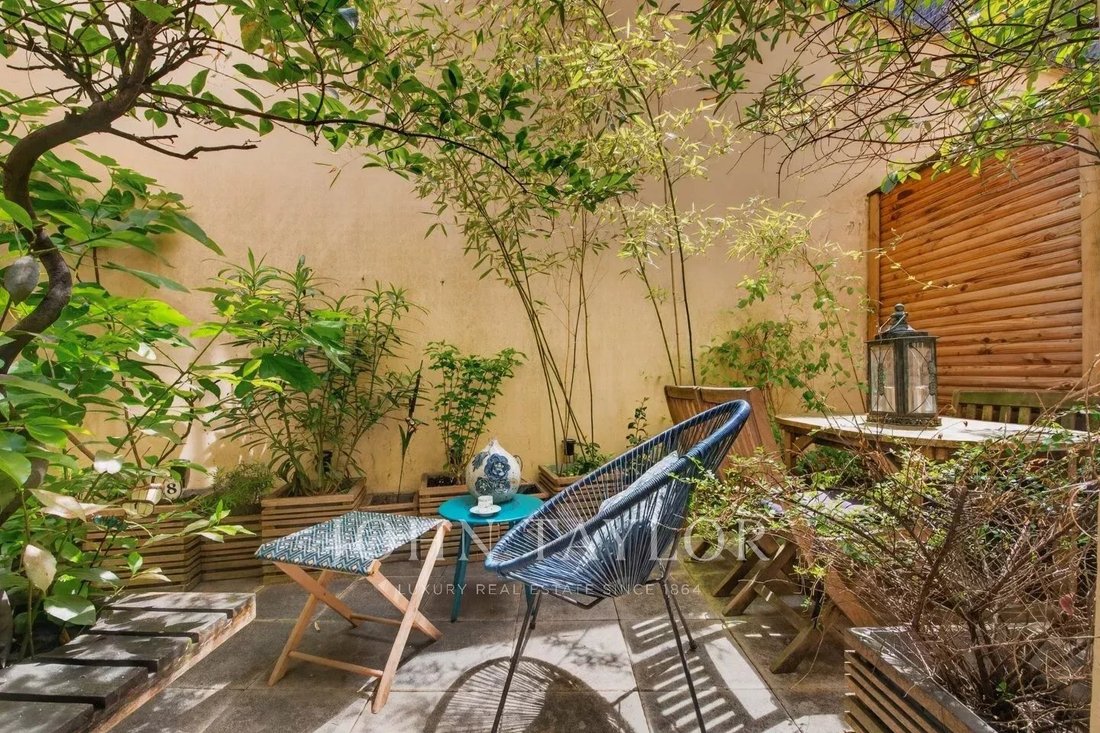 Apartment in Porte Dauphine, Paris 16e Arrondissement, Paris 1 - 18073277