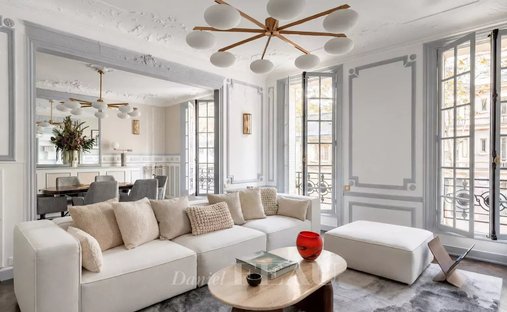Apartment in Gros Caillou, Paris 7e Arrondissement, Paris 1