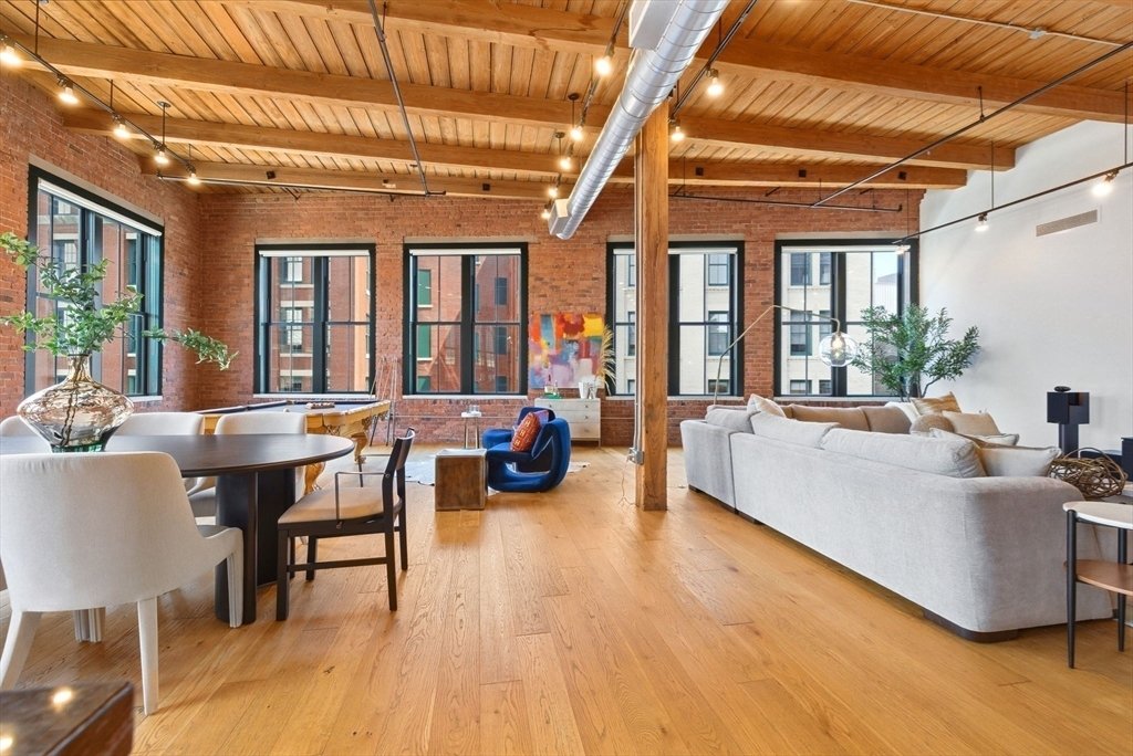Condo in Boston, Massachusetts, United States 2 - 18072761
