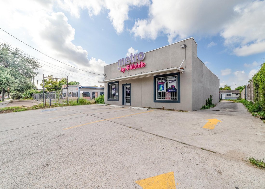 Houston, Texas, United States 4 - 18072609
