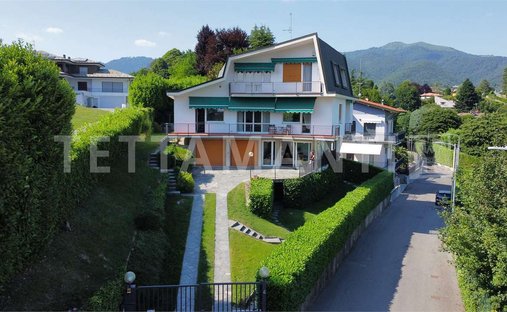 Villa in Tavernerio, Lombardei, Italien 1