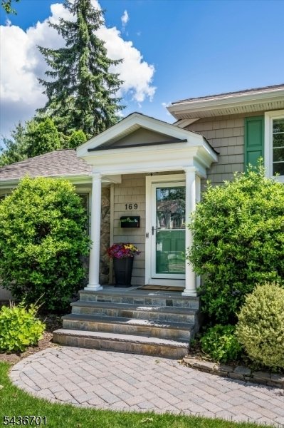 House in Glen Rock, New Jersey, United States 3 - 18072084