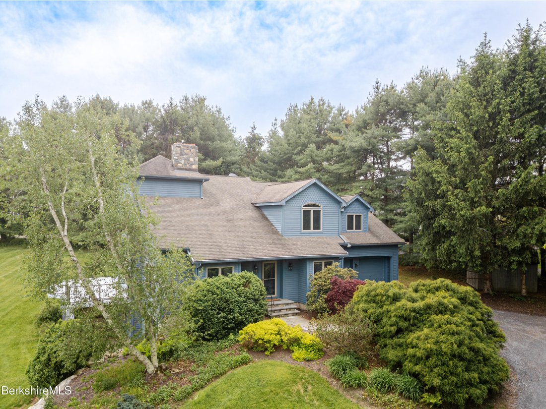 House in Great Barrington, Massachusetts, United States 4 - 17651708