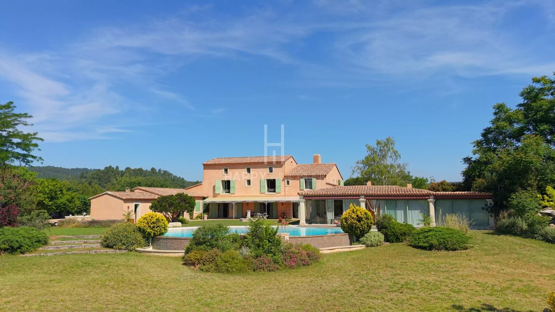 House in Goult, Provence-Alpes-Côte d'Azur, France 2 - 16784636