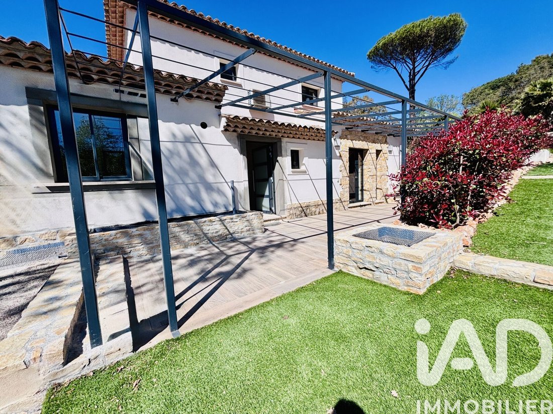 House in Ouest, Cogolin, France 2 - 18076675