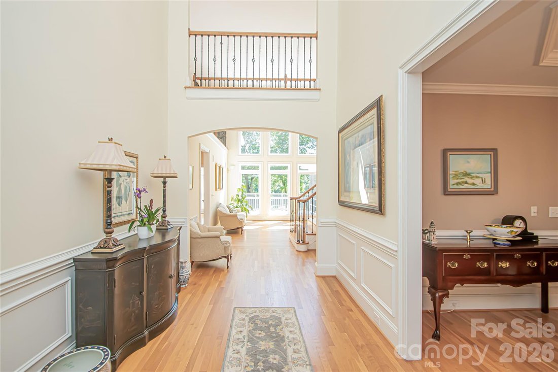 House in Charlotte, North Carolina, United States 3 - 18076482
