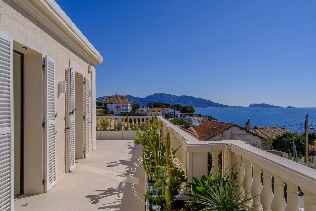 Apartment in Endoume, 7e Arrondissement, Marseille 1 - 18073359