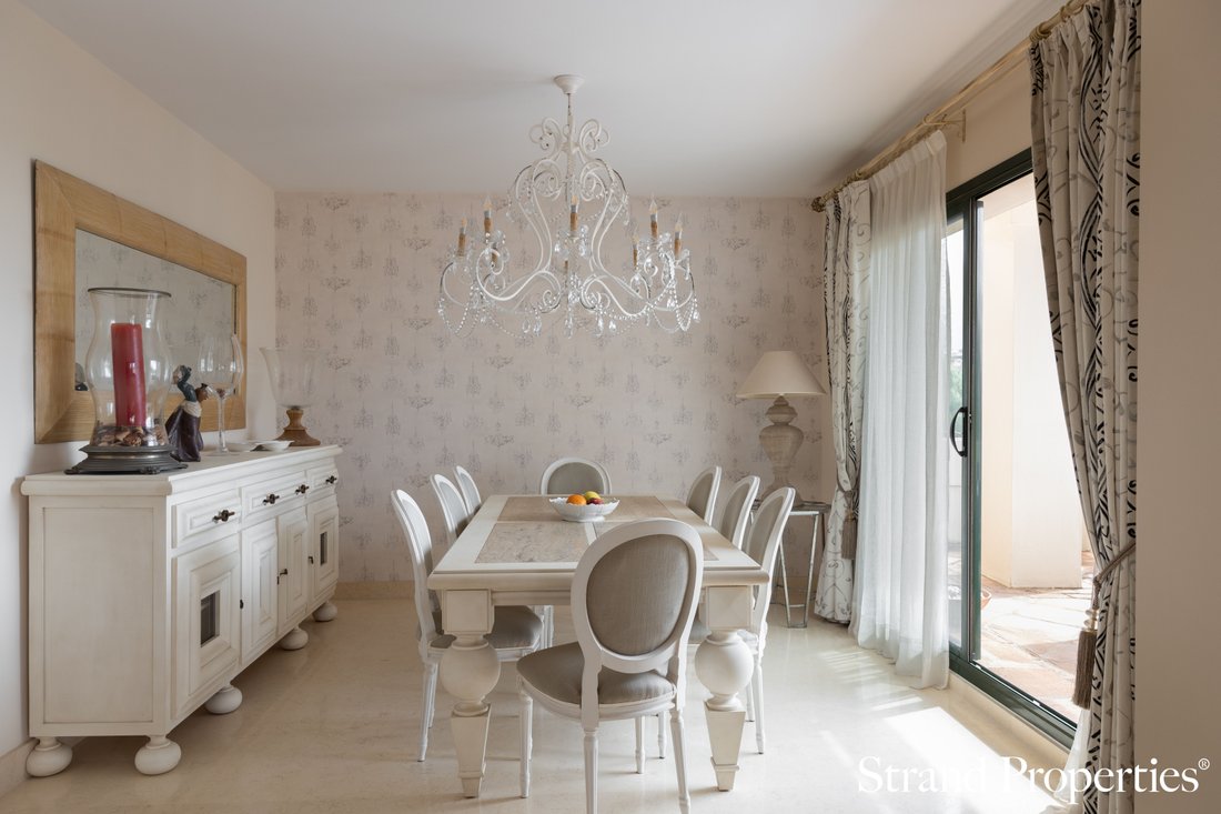 Apartment in Benahavis, Andalusia, Spain 5 - 18075025