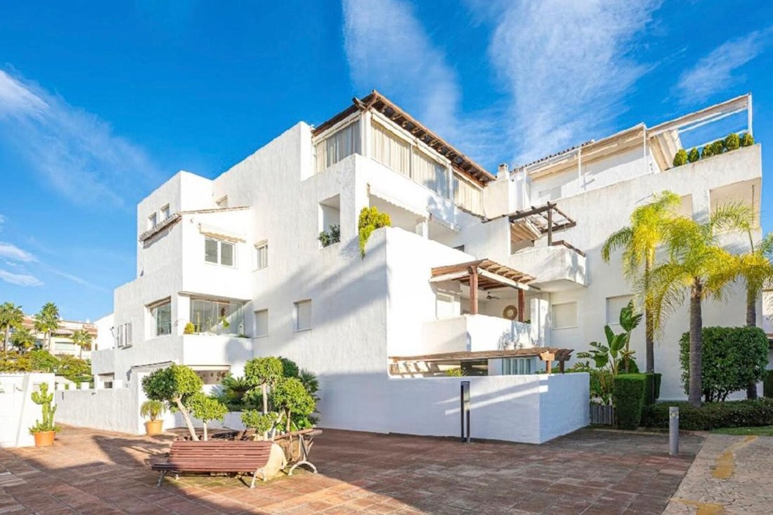 Apartment in Elviria-Cabopino, Marbella, Spain 5 - 18071668