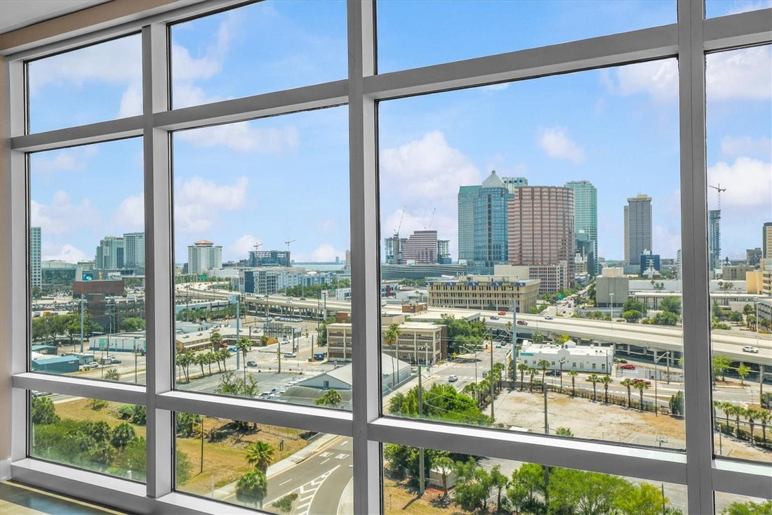 Condo in Tampa, Florida, United States 2 - 18071753