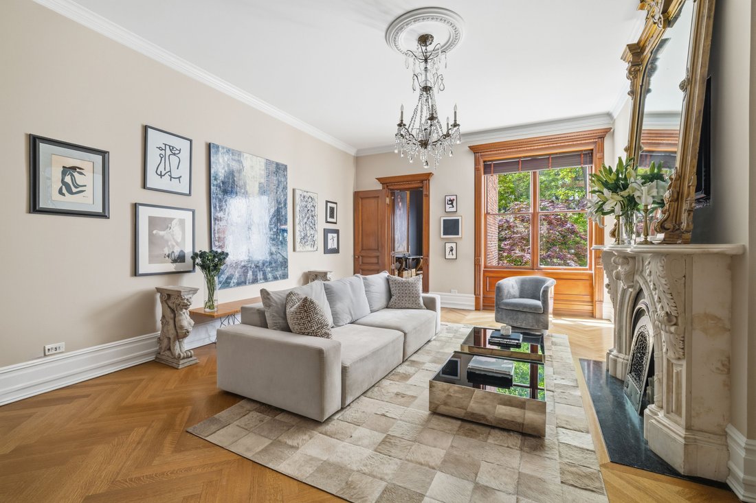 House in New York, New York, United States 1 - 18078282