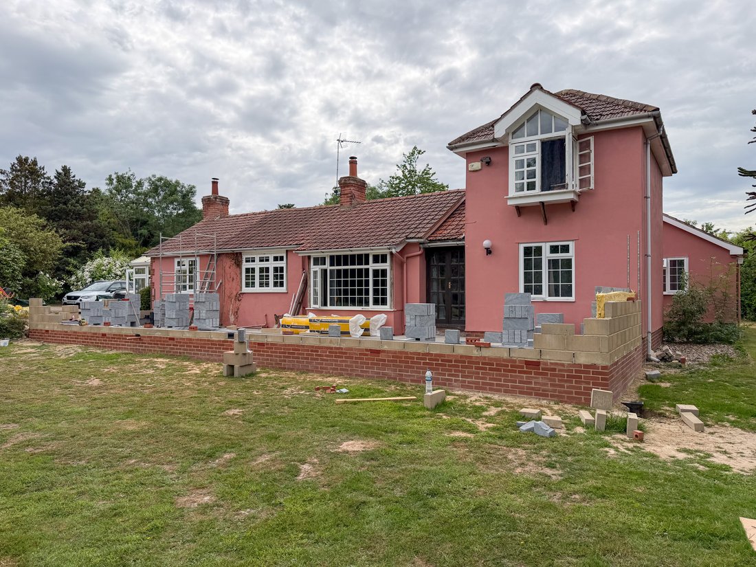 Bungalow in Dedham, England 2 - 18078743