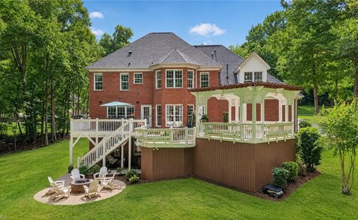 House in Oak Ridge, North Carolina, United States 1