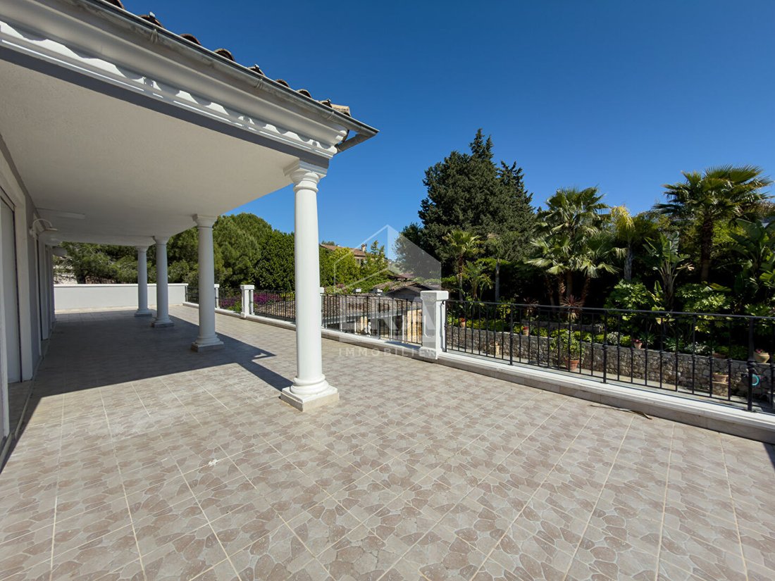 Villa in Mougins, Provence-Alpes-Côte d'Azur, France 4 - 18077148
