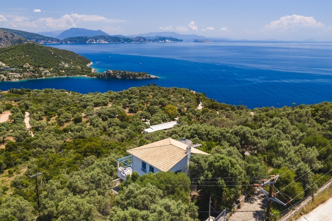 Villa in Eugirou, Apollonioi, Greece 3 - 18071688