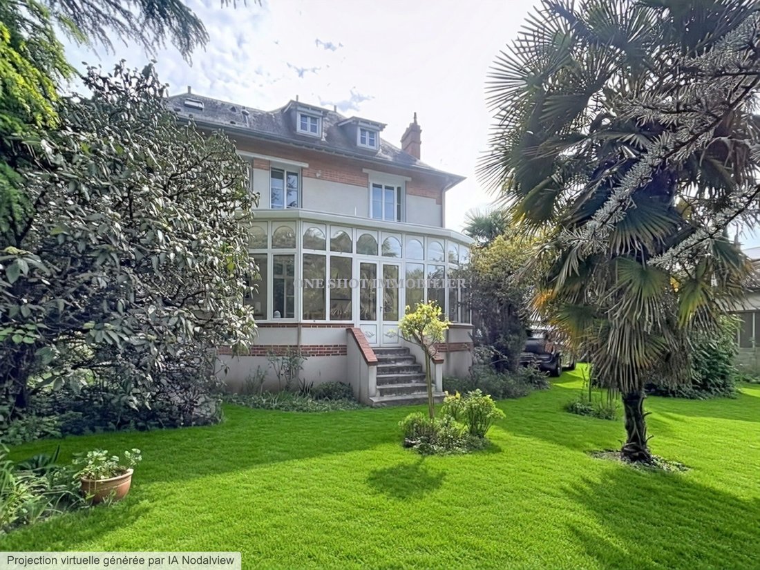 House in Activités, Orleans, France 3 - 18078019