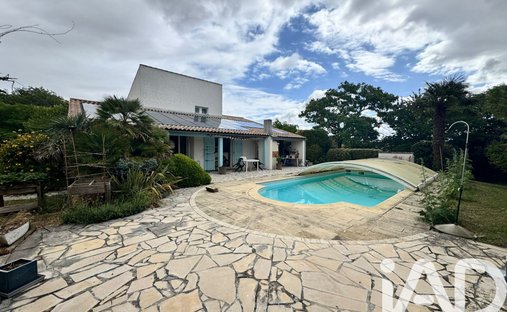 Casa en Dompierre-sur-Mer, Nueva Aquitania, Francia 1