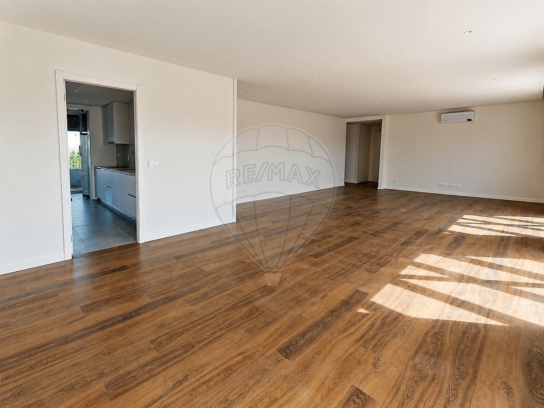 Apartment in Cidade da Maia, Porto District, Portugal 5 - 18072865