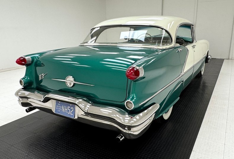 Coupe in Morgantown, United States 5 - 18079135