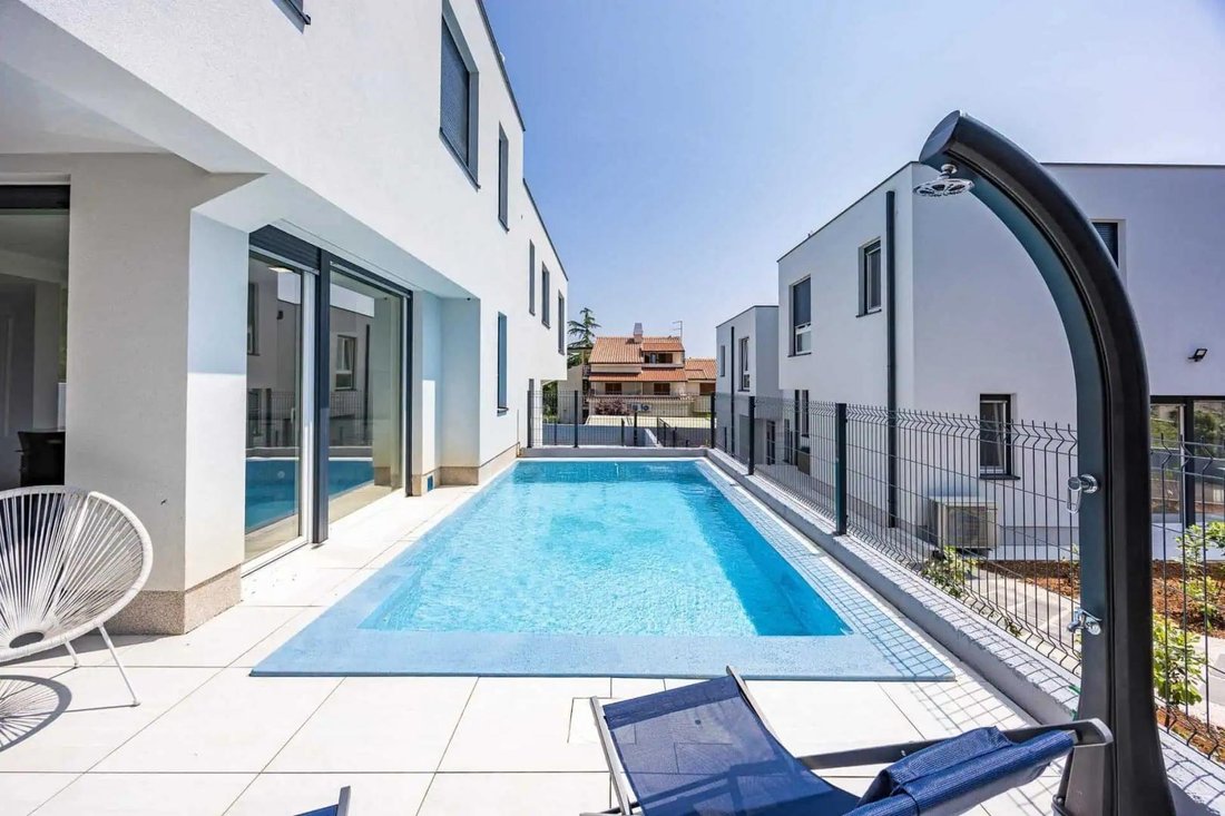 Villa in Premantura, Istria County, Croatia 3 - 18068203