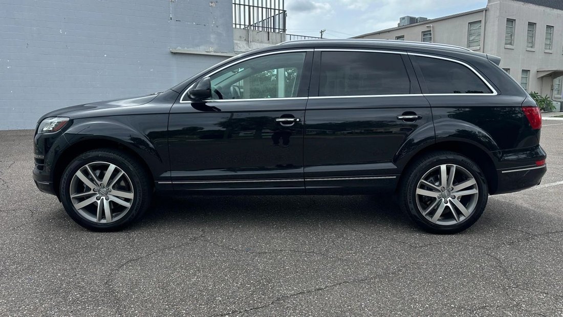 Suv in Tampa, FL, United States 4 - 18077447