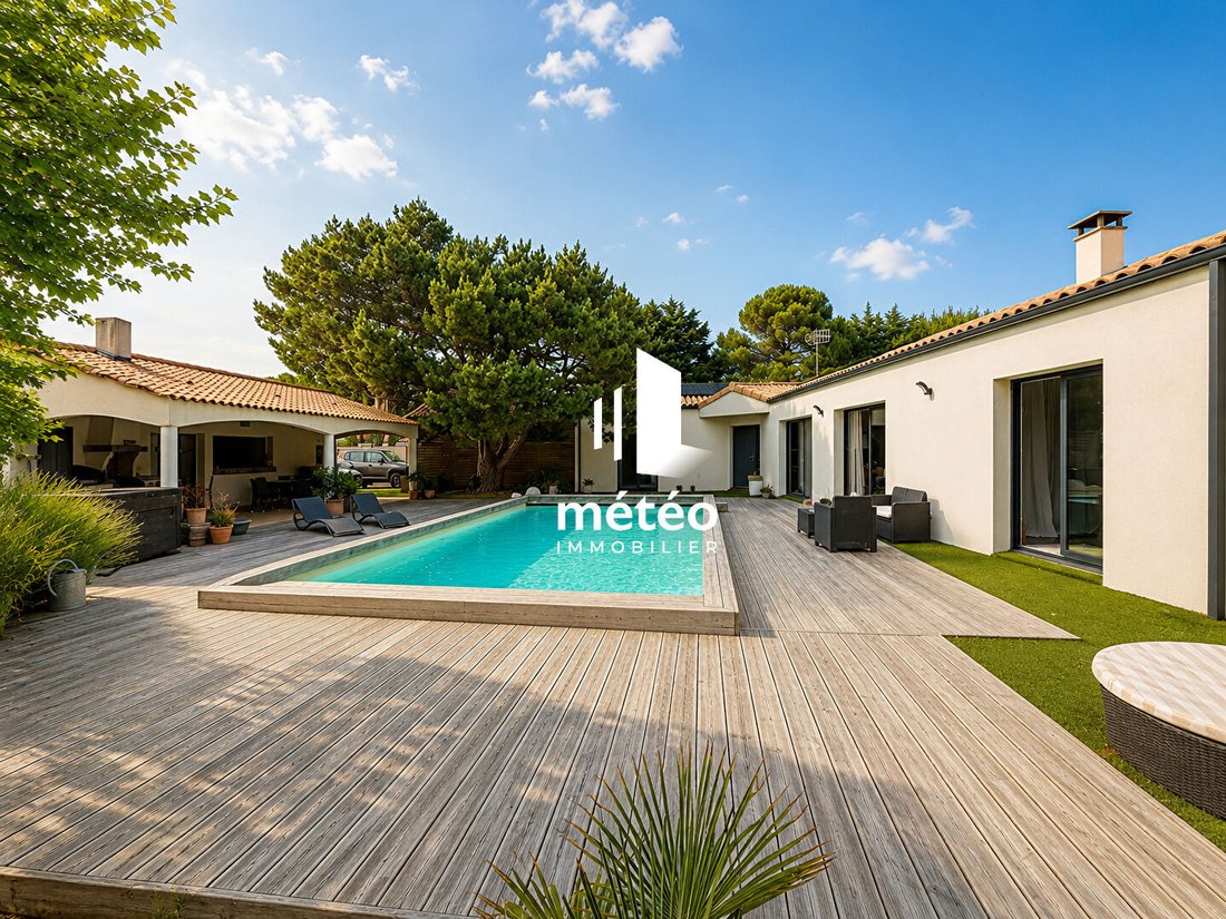 House in La Tranche-sur-Mer, Pays de la Loire, France 2 - 18075588