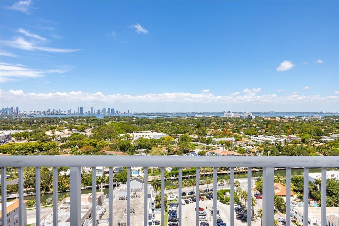 Condo in Miami Beach, Florida, United States 4 - 16638125